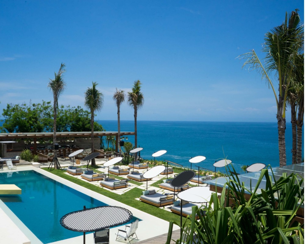 Ulu Cliff House